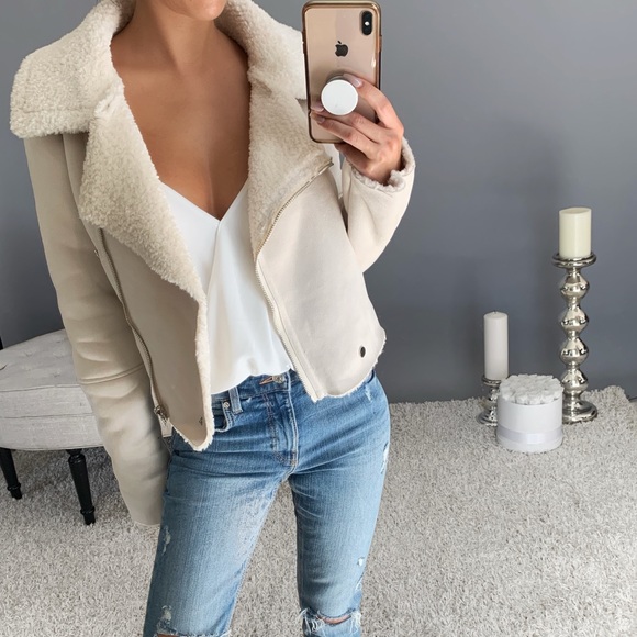 🎃LAST➖CAROLINE in Cream - Picture 2 of 5